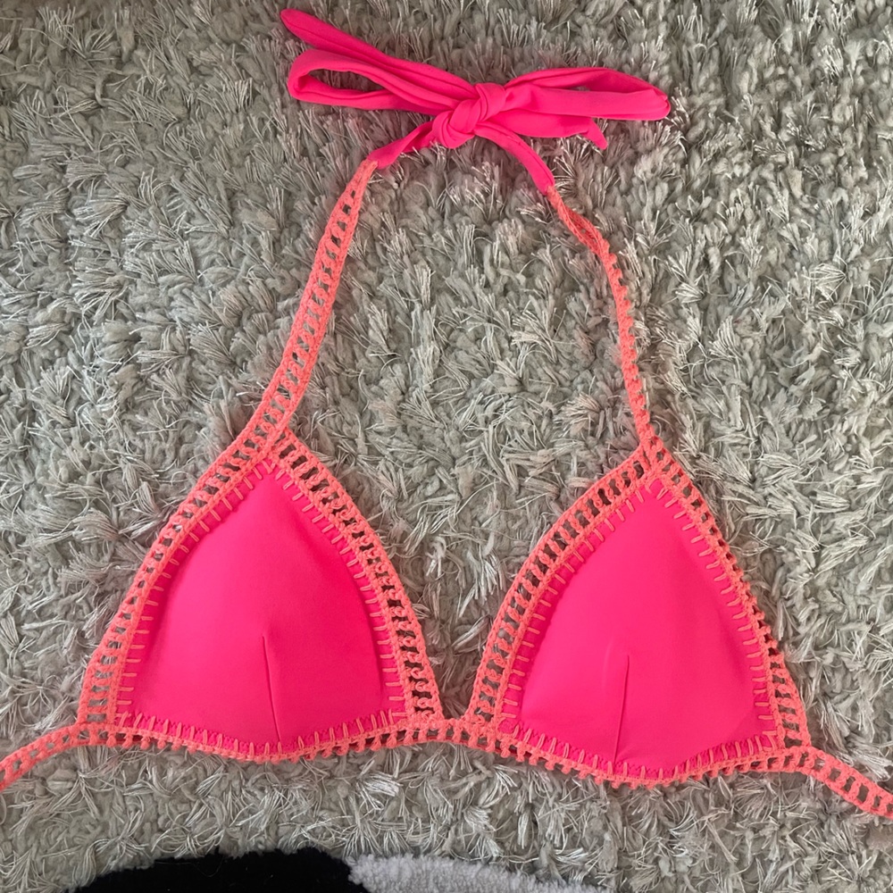 Victoria’s Secret bathing suit top